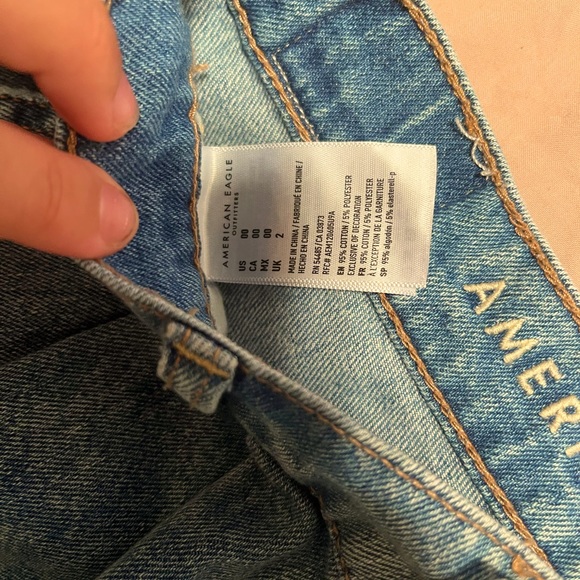 DENIM AE SHORTS - Picture 3 of 3